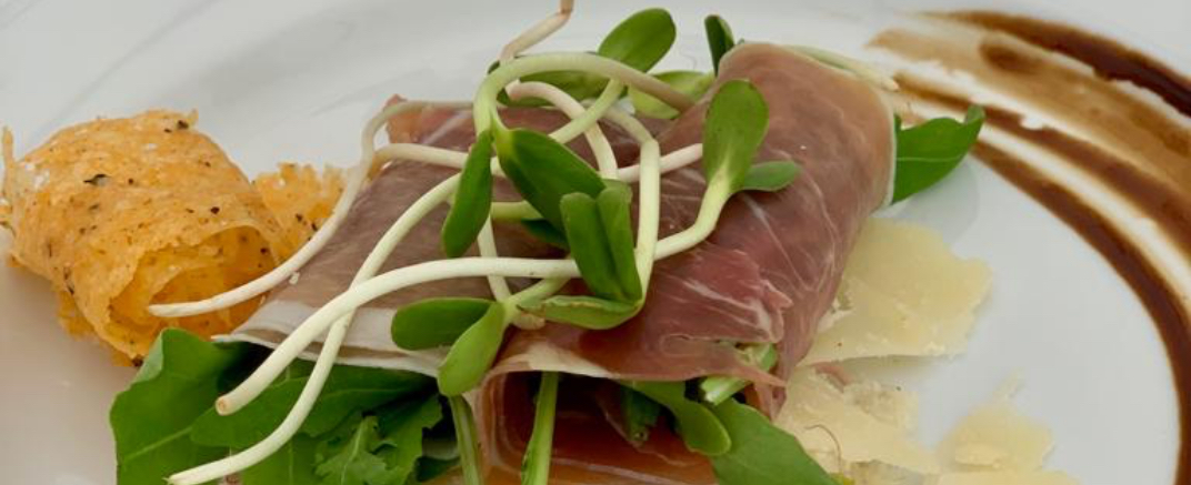 Zdjęcie Catering na imprezy okolicznościowe - jak wybrać, o czym pamiętać, na co uważać?